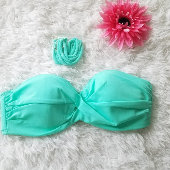 Victoria's Secret Other - New victoria secret bikini top sz~34C